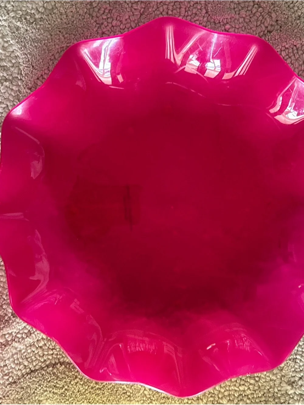 Tupperware Scalloped Plates Set of 3 Colorful Plastic Serving Picnic Party